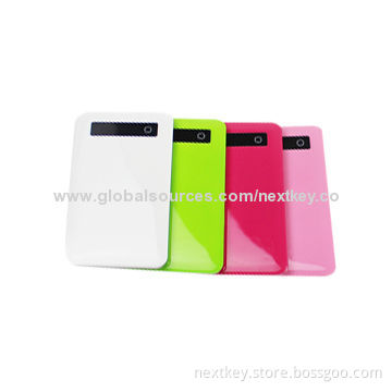 Factory Ultra Slim Power Bank with 4,500mAh Capacity, Dual USB, Output 5V, 2A